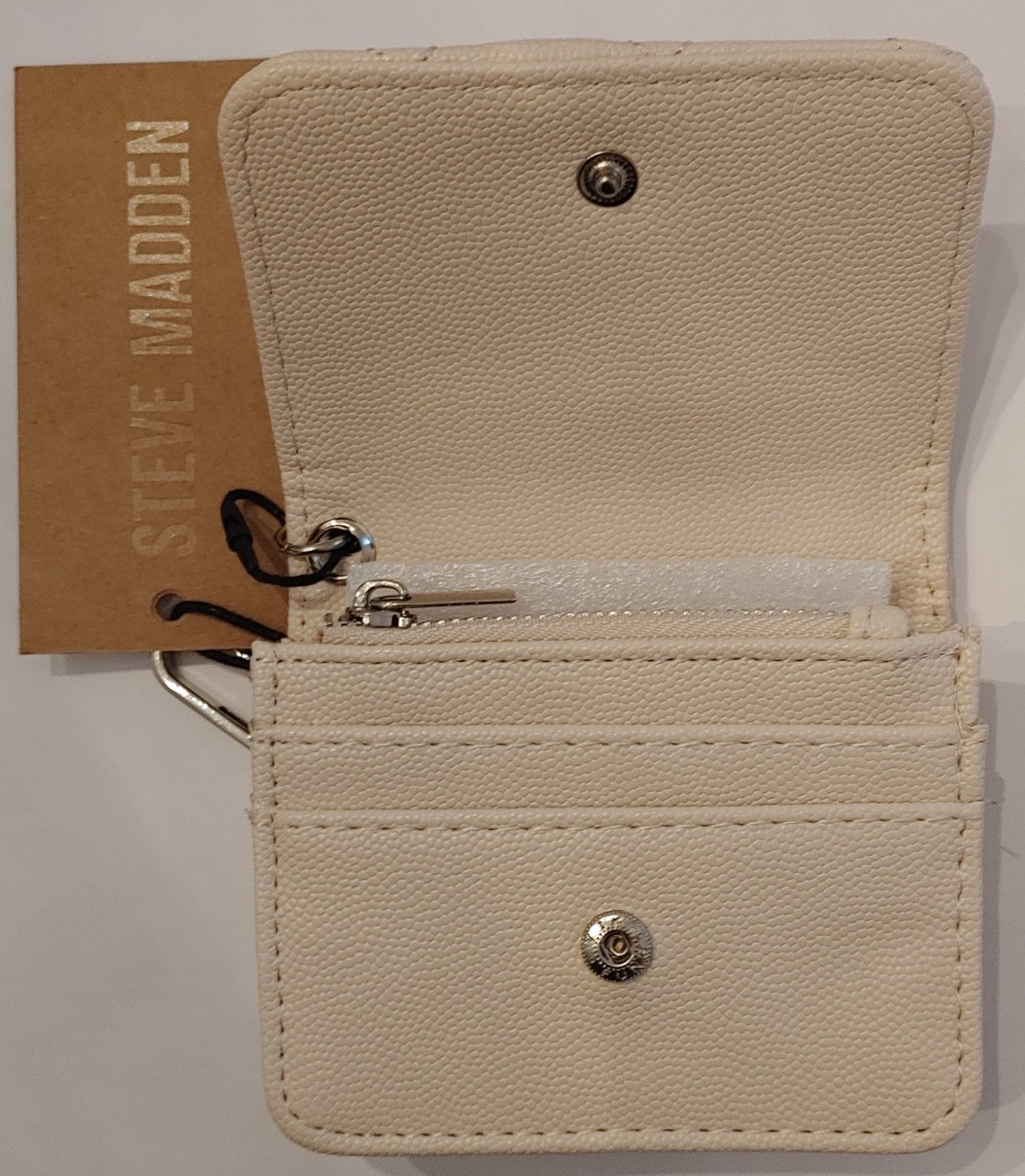 Ladies cardholder with keychain and clip